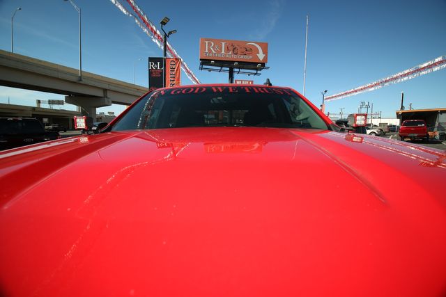 2019 Chevrolet Silverado 1500 LT Trail Boss | San Antonio, TX | R&amp;L Certified Auto Group