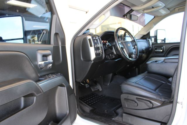 2019 Chevrolet Silverado 2500HD LT | Bullhead City, AZ | Automobile Consulting Services 2019 Chevrolet Silverado 2500HD LT | Bullhead City, AZ | Automobile Consulting Services