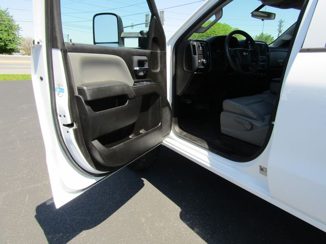 2019 Chevrolet Silverado 2500HD Double Cab 4x4 with 8' Knapheide Utility Bed