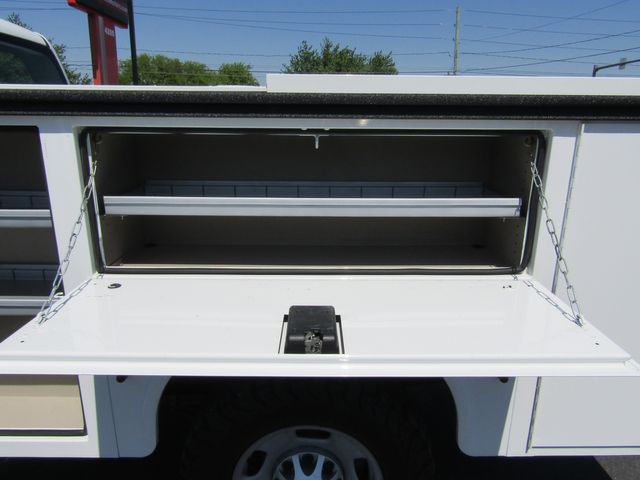 2019 Chevrolet Silverado 2500HD Double Cab 4x4 with 8' Knapheide Utility Bed 2019 Chevrolet Silverado 2500HD Double Cab 4x4 with 8' Knapheide Utility Bed