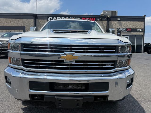 2019 Chevrolet Silverado 2500HD LTZ  4X4 CREW CAB 6.6L DURAMAX