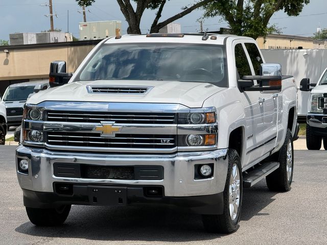 2019 Chevrolet Silverado 2500HD LTZ  4X4 CREW CAB 6.6L DURAMAX