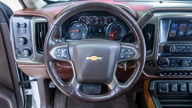 2019 Chevrolet Silverado 2500HD High Country | New York, NY | Spincar Demo Account