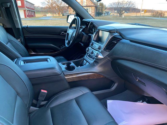 2019 Chevrolet Suburban LT | Ephrata, PA | Pine Tree Motors