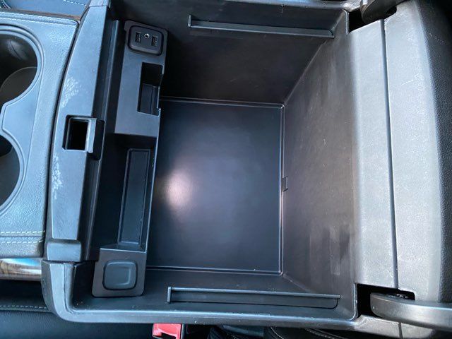 2019 Chevrolet Suburban LT | Ephrata, PA | Pine Tree Motors