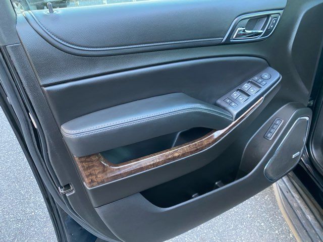 2019 Chevrolet Suburban LT | Ephrata, PA | Pine Tree Motors