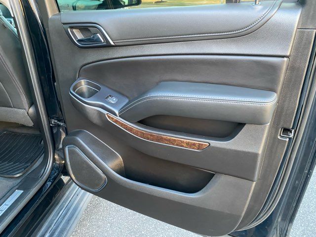 2019 Chevrolet Suburban LT | Ephrata, PA | Pine Tree Motors 2019 Chevrolet Suburban LT | Ephrata, PA | Pine Tree Motors