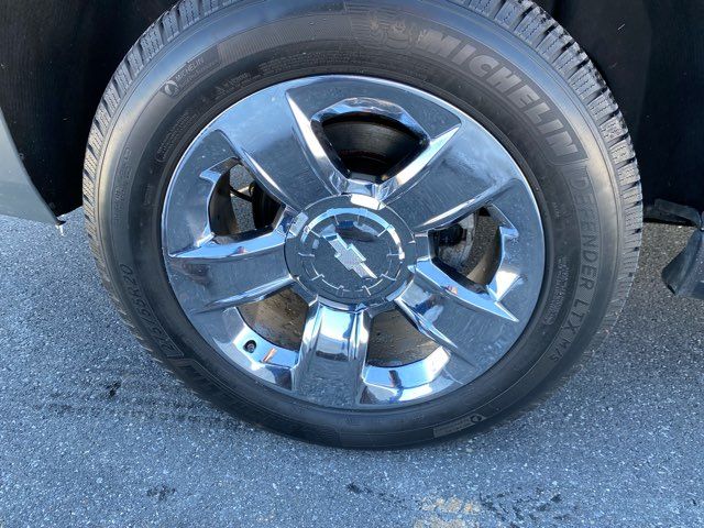 2019 Chevrolet Suburban LT | Ephrata, PA | Pine Tree Motors