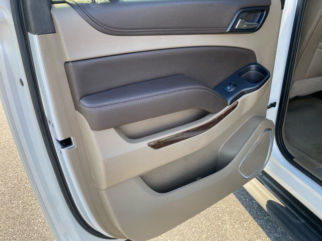 2019 Chevrolet Suburban LT | Ephrata, PA | Pine Tree Motors