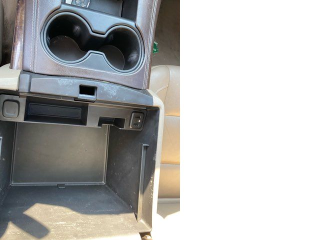 2019 Chevrolet Suburban LT | Ephrata, PA | Pine Tree Motors