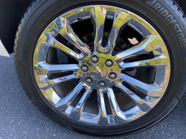 2019 Chevrolet Suburban LT | Ephrata, PA | Pine Tree Motors