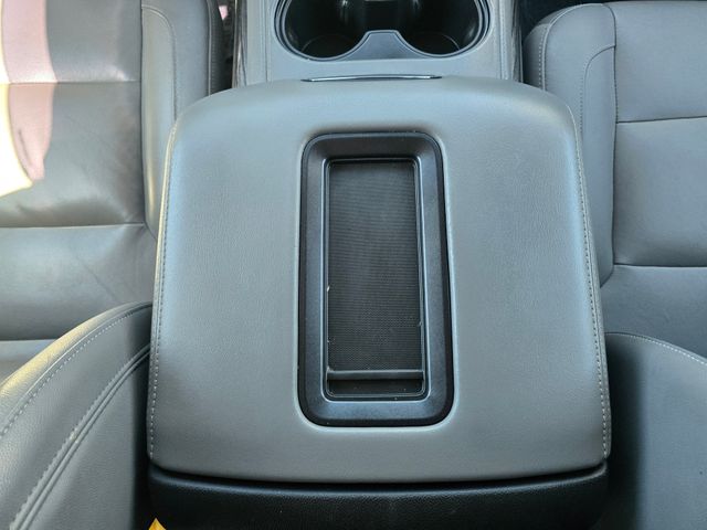 2019 Chevrolet Suburban LT 2019 Chevrolet Suburban LT