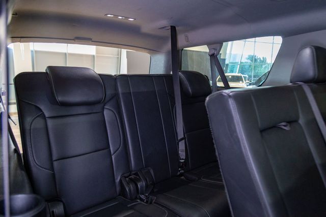 2019 Chevrolet Suburban LT Leather  w 3rd row