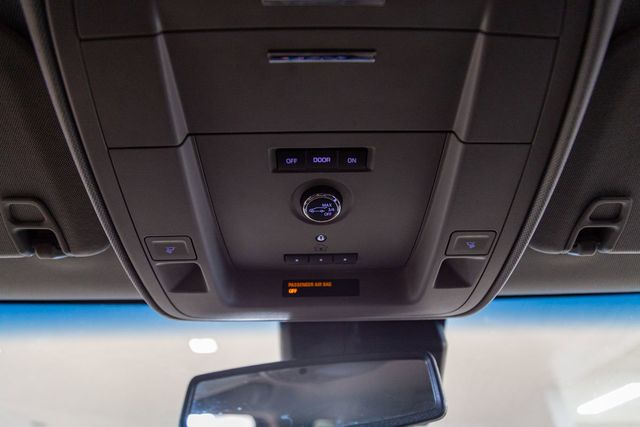 2019 Chevrolet Suburban LT Leather  w 3rd row