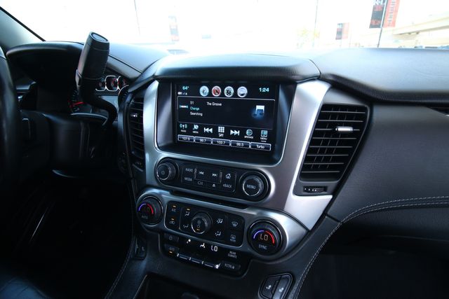 2019 Chevrolet Tahoe LT | San Antonio, TX | R&L Certified Auto Group 2019 Chevrolet Tahoe LT | San Antonio, TX | R&L Certified Auto Group