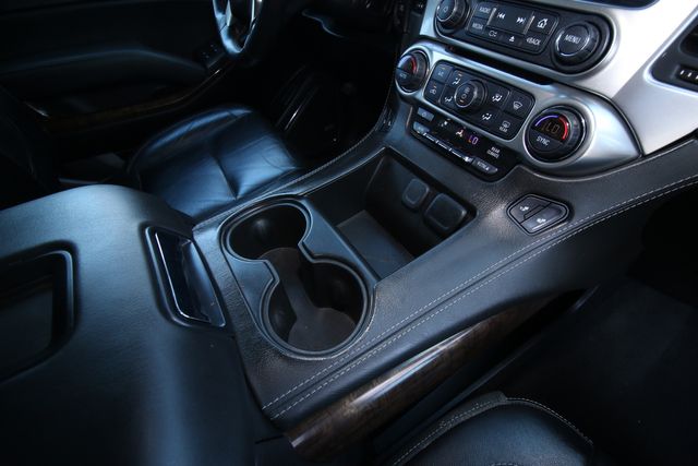 2019 Chevrolet Tahoe LT | San Antonio, TX | R&L Certified Auto Group 2019 Chevrolet Tahoe LT | San Antonio, TX | R&L Certified Auto Group