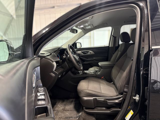 2019 Chevrolet TRAVERSE LS | Houston, TX | Texas Star Motors 2019 Chevrolet TRAVERSE LS | Houston, TX | Texas Star Motors