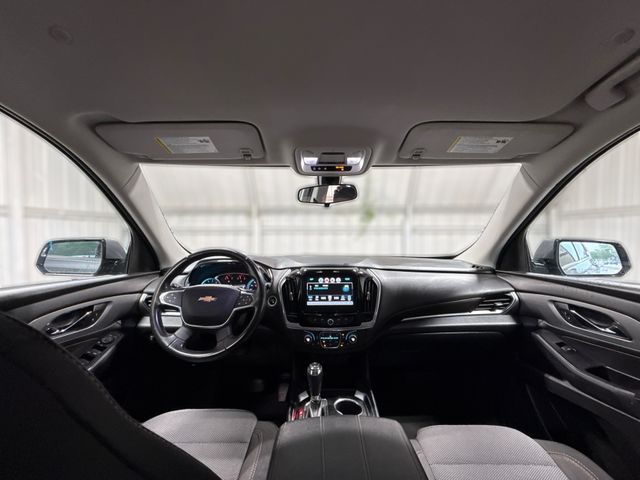 2019 Chevrolet TRAVERSE LT | Houston, TX | Texas Star Motors