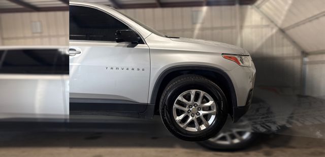 2019 Chevrolet TRAVERSE LS | Houston, TX | Texas Star Motors