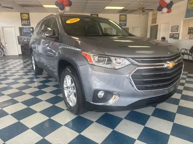 2019 Chevrolet Traverse LT Cloth | Rome, GA | Knight's Car Store in Rome, GA 30165