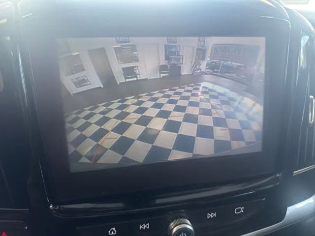 2019 Chevrolet Traverse LT Cloth | Rome, GA | Knight's Car Store