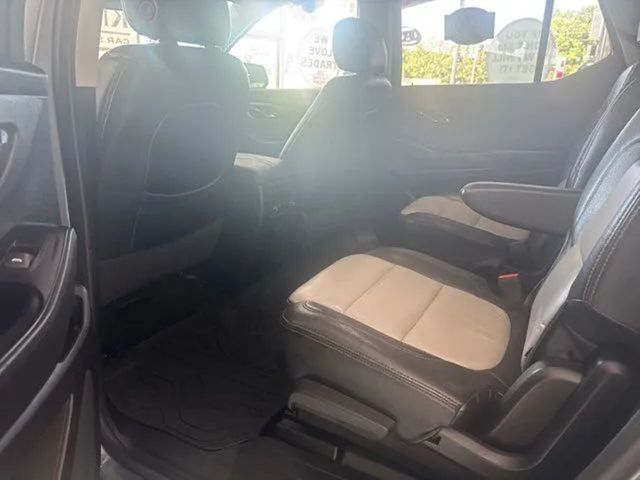 2019 Chevrolet Traverse LT Cloth | Rome, GA | Knight's Car Store 2019 Chevrolet Traverse LT Cloth | Rome, GA | Knight's Car Store