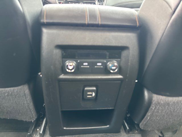 2019 Chevrolet Traverse LT Leather | San Antonio, TX | Clear Choice Automotive South 2019 Chevrolet Traverse LT Leather | San Antonio, TX | Clear Choice Automotive South