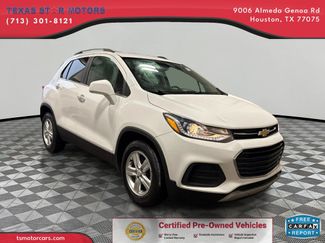 2019 Chevrolet TRAX 1LT | Houston, TX | Texas Star Motors in Houston, TX 77075