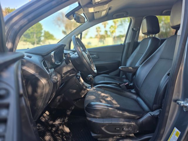 2019 Chevrolet Trax LT | Reseda, CA | Angeles Auto Alliance 2019 Chevrolet Trax LT | Reseda, CA | Angeles Auto Alliance