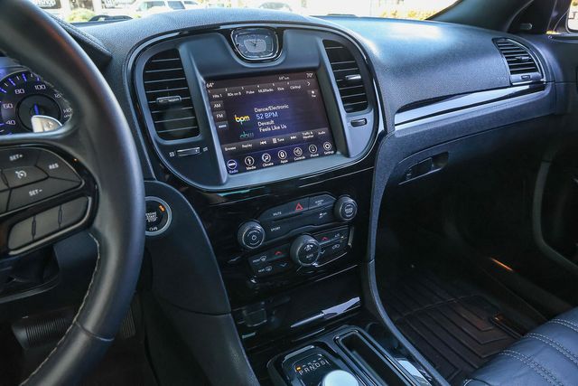 2019 Chrysler 300 S