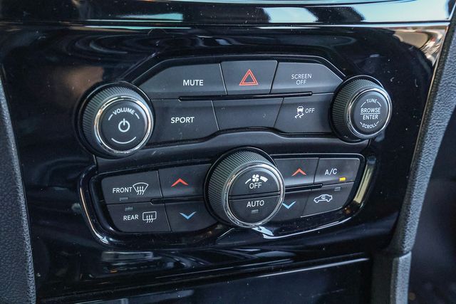 2019 Chrysler 300 S