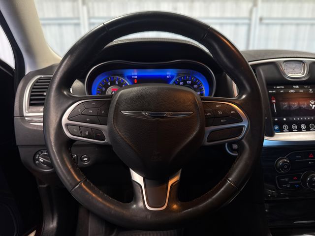 2019 Chrysler 300 Touring 2019 Chrysler 300 Touring