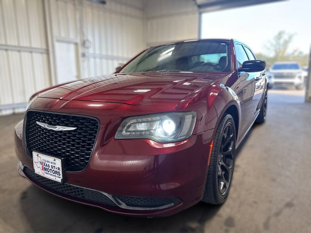 2019 Chrysler 300 Touring 2019 Chrysler 300 Touring
