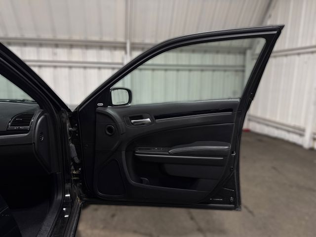 2019 Chrysler 300 S | Houston, TX | Texas Star Motors