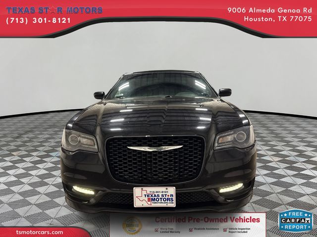 2019 Chrysler 300 S | Houston, TX | Texas Star Motors