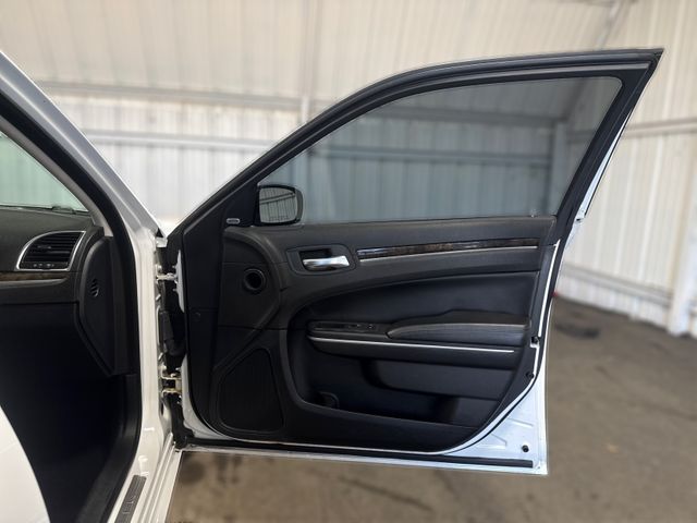 2019 Chrysler 300 LIMITED 2019 Chrysler 300 LIMITED