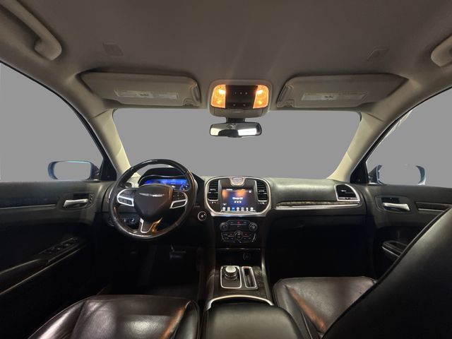 2019 Chrysler 300 LIMITED | Houston, TX | Texas Star Motors 2019 Chrysler 300 LIMITED | Houston, TX | Texas Star Motors