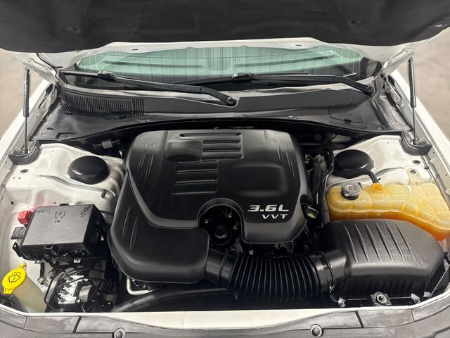 2019 Chrysler 300 LIMITED