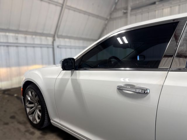 2019 Chrysler 300 LIMITED | Houston, TX | Texas Star Motors 2019 Chrysler 300 LIMITED | Houston, TX | Texas Star Motors