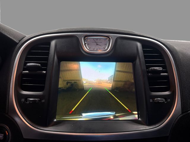 2019 Chrysler 300 LIMITED