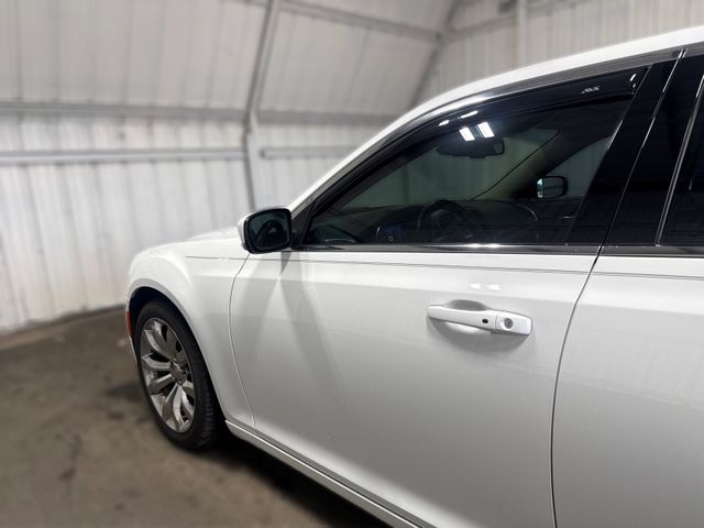 2019 Chrysler 300 Touring L | Houston, TX | Texas Star Motors 2019 Chrysler 300 Touring L | Houston, TX | Texas Star Motors