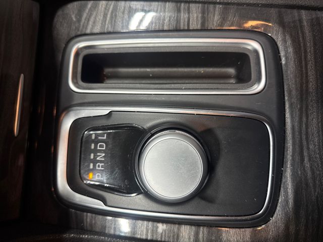 2019 Chrysler 300 Touring L 2019 Chrysler 300 Touring L