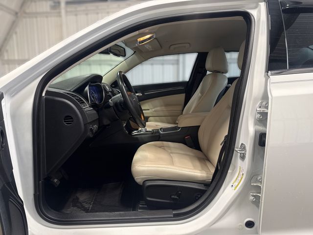 2019 Chrysler 300 Touring L | Houston, TX | Texas Star Motors