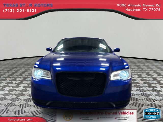 2019 Chrysler 300 Touring | Houston, TX | Texas Star Motors