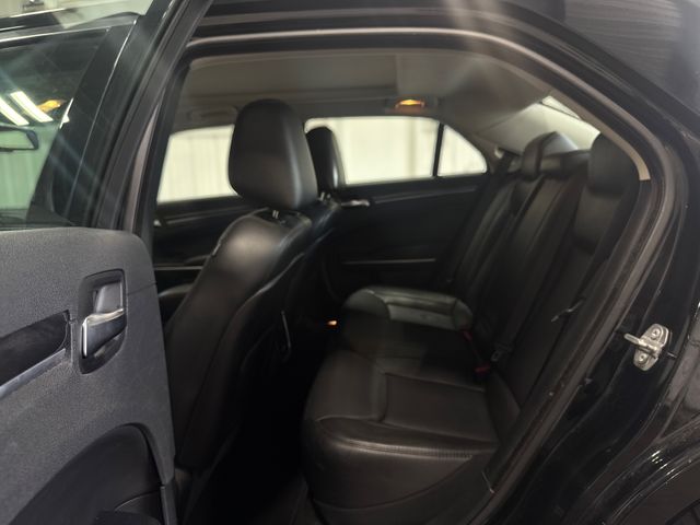 2019 Chrysler 300 Touring 2019 Chrysler 300 Touring