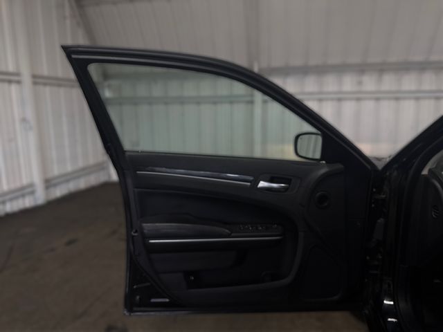 2019 Chrysler 300 Touring 2019 Chrysler 300 Touring