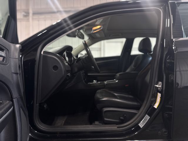 2019 Chrysler 300 Touring | Houston, TX | Texas Star Motors 2019 Chrysler 300 Touring | Houston, TX | Texas Star Motors