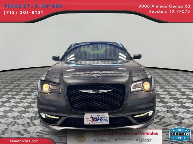 2019 Chrysler 300 S | Houston, TX | Texas Star Motors