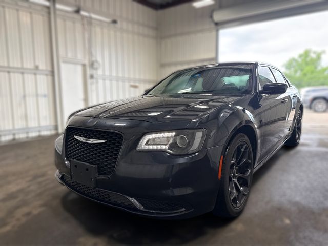 2019 Chrysler 300 Touring | Houston, TX | Texas Star Motors