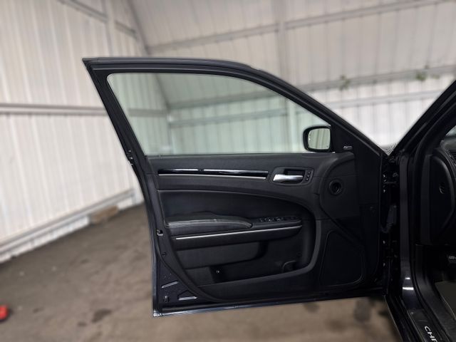 2019 Chrysler 300 S | Houston, TX | Texas Star Motors